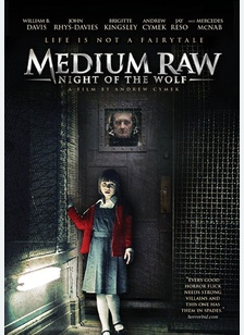 Medium Raw: Night of the Wolf